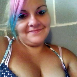 Meet your Posher, Lacey